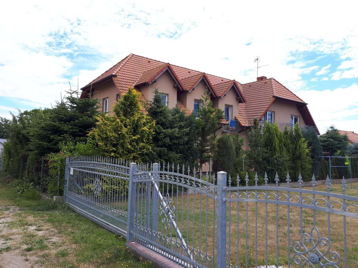 Magnolia Agroturystyka Appartement Wrzosowo  Buitenkant foto